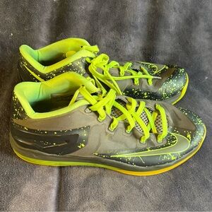 Nike Hyperdunk 2013 (low-top)